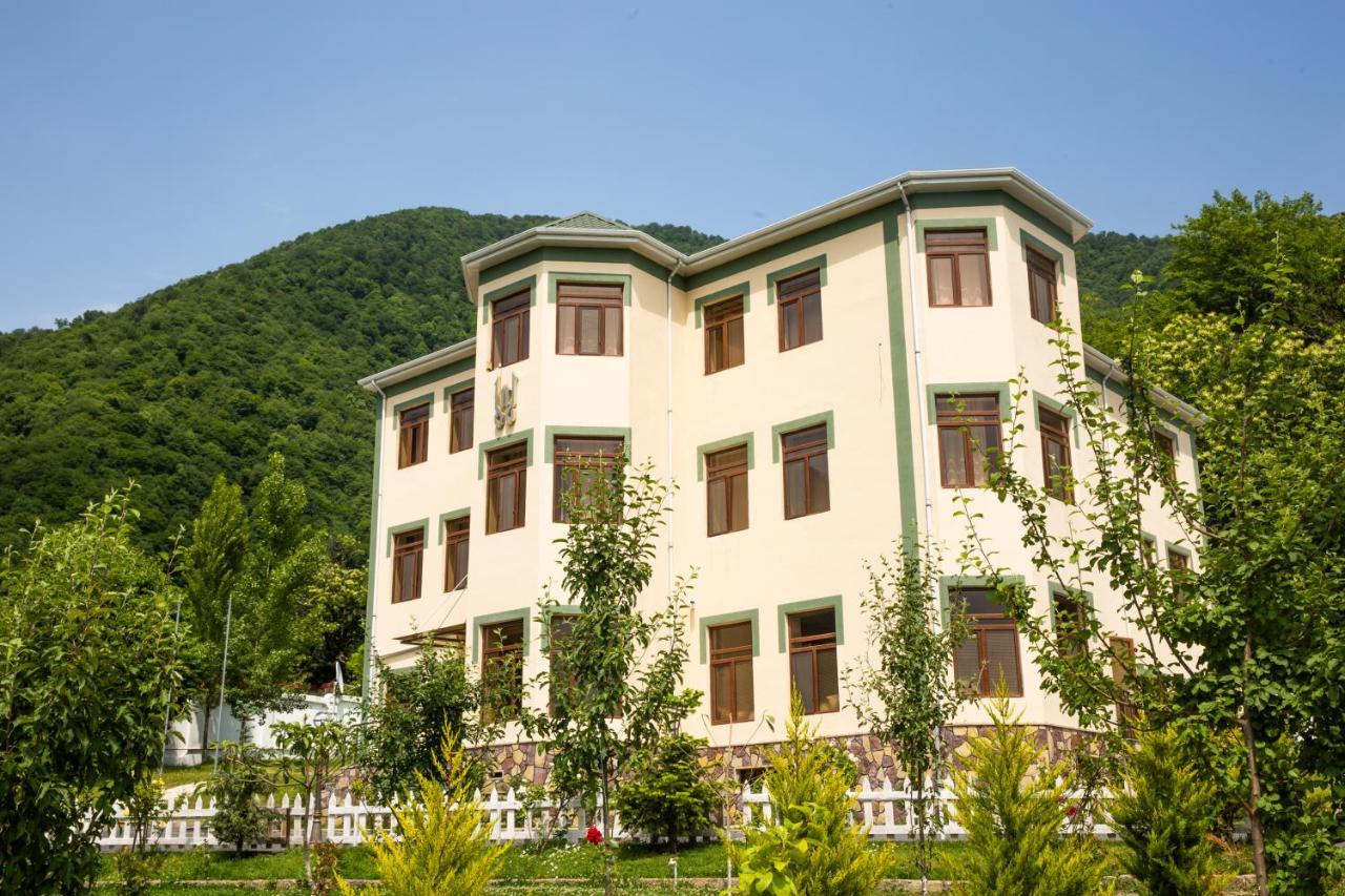 White Boutique Hotel Qəbələ Zewnętrze zdjęcie