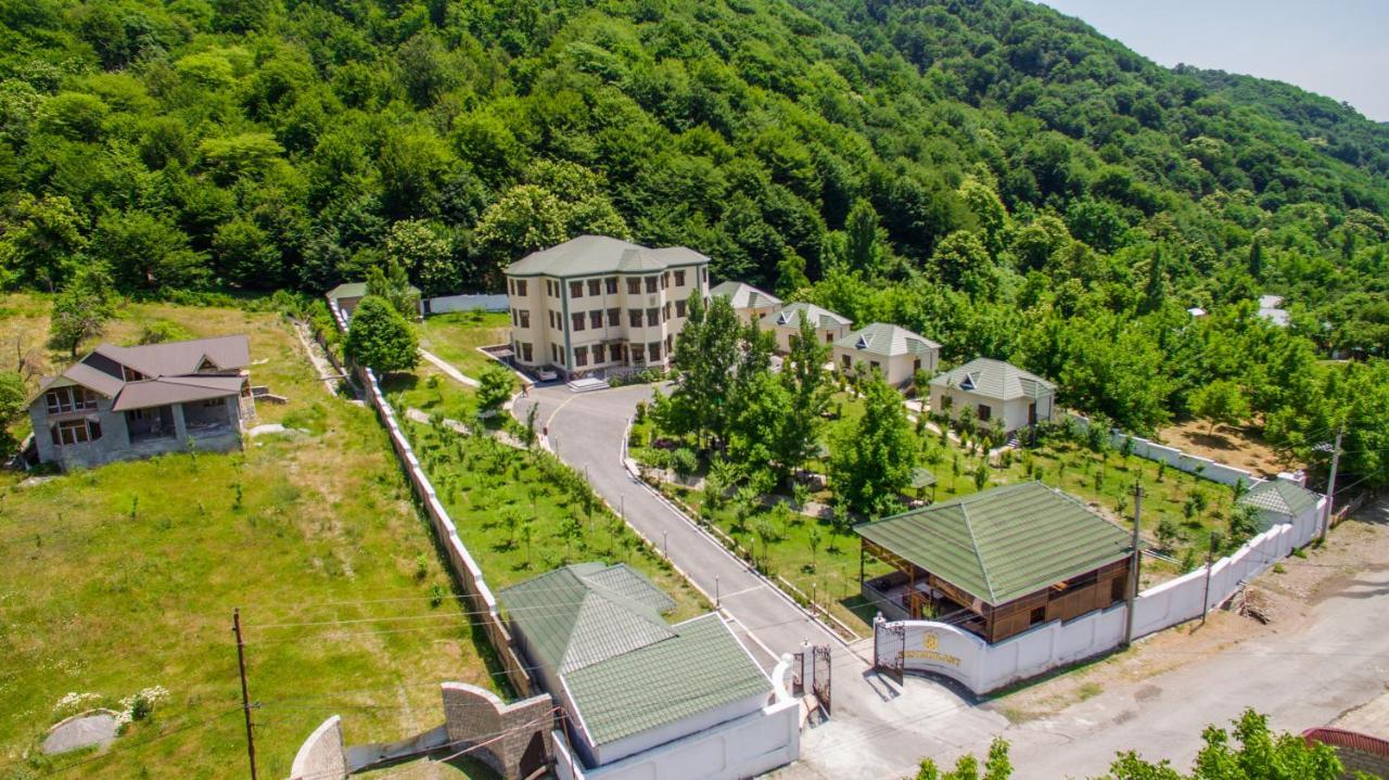 White Boutique Hotel Qəbələ Zewnętrze zdjęcie