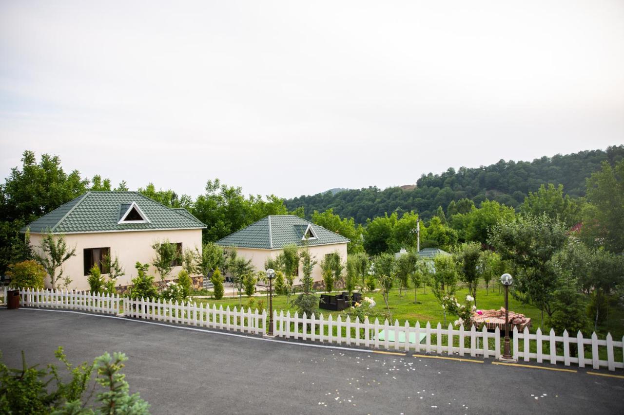 White Boutique Hotel Qəbələ Zewnętrze zdjęcie