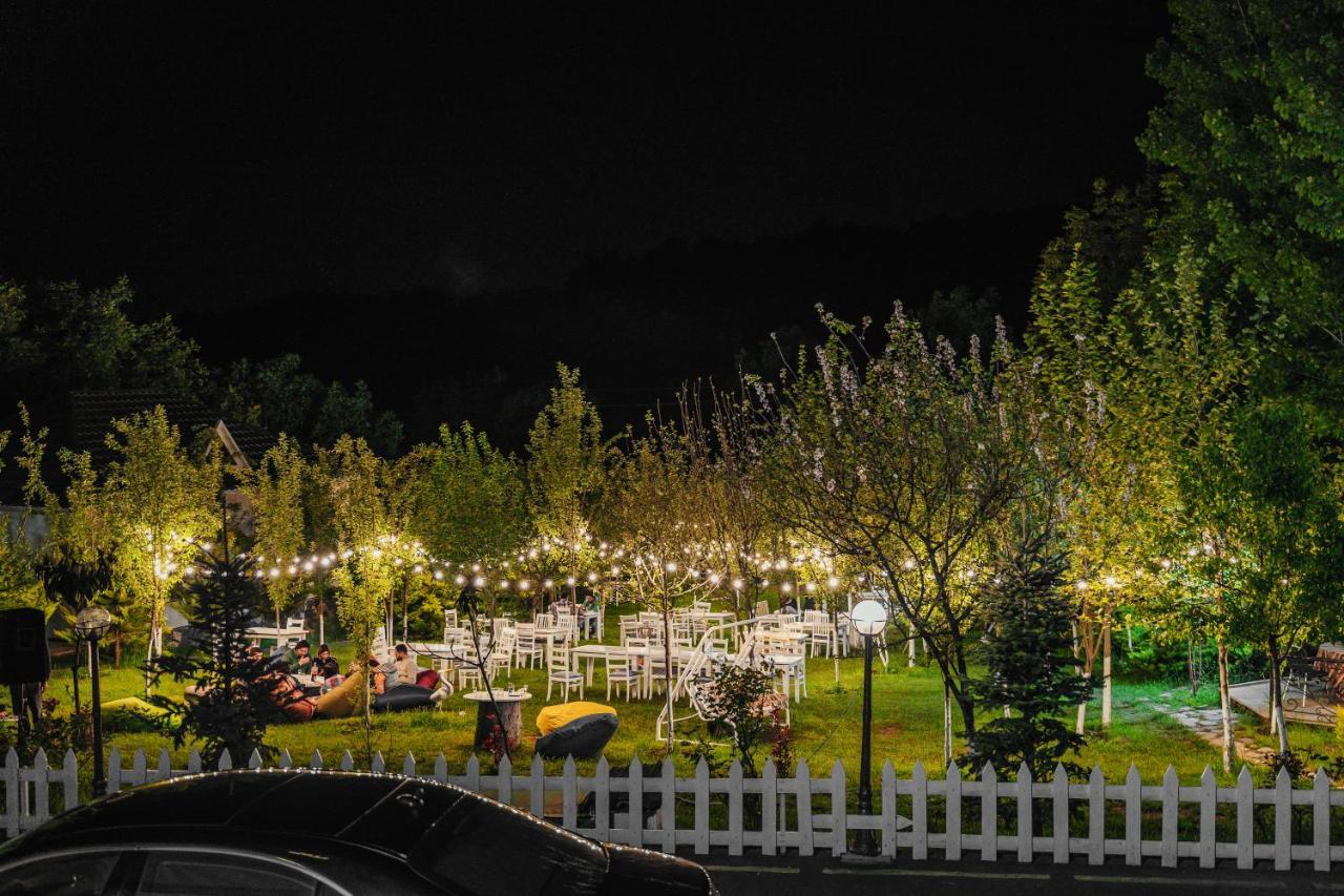 White Boutique Hotel Qəbələ Zewnętrze zdjęcie