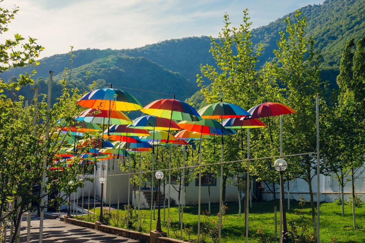White Boutique Hotel Qəbələ Zewnętrze zdjęcie