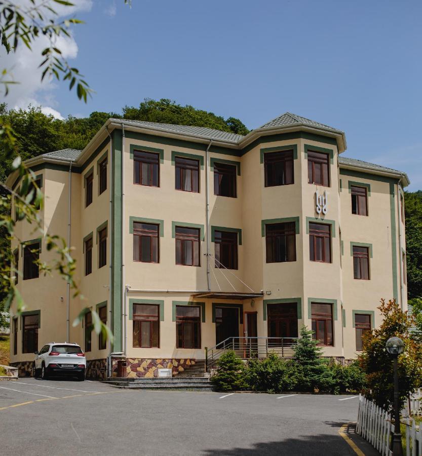 White Boutique Hotel Qəbələ Zewnętrze zdjęcie